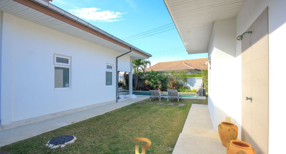 For sale 4 bedrooms villa in Hua Hin, Prachuap Khiri Khan