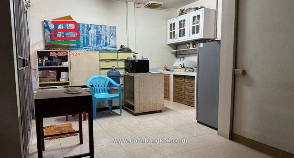 For sale 1 bed townhouse in Thanyaburi, Pathum Thani