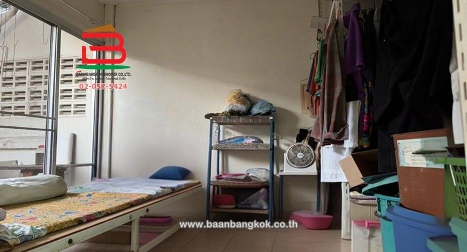 For sale 1 bed townhouse in Thanyaburi, Pathum Thani