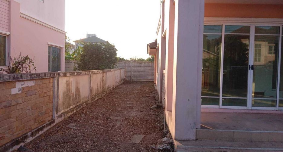 For sale studio house in Khlong Sam Wa, Bangkok