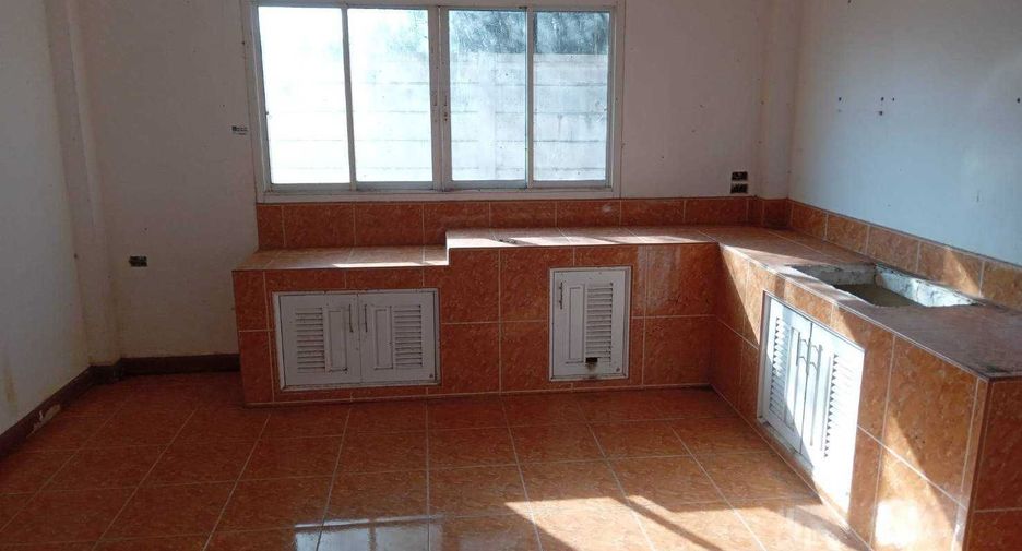 For sale studio house in Khlong Sam Wa, Bangkok