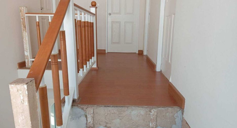 For sale studio house in Khlong Sam Wa, Bangkok