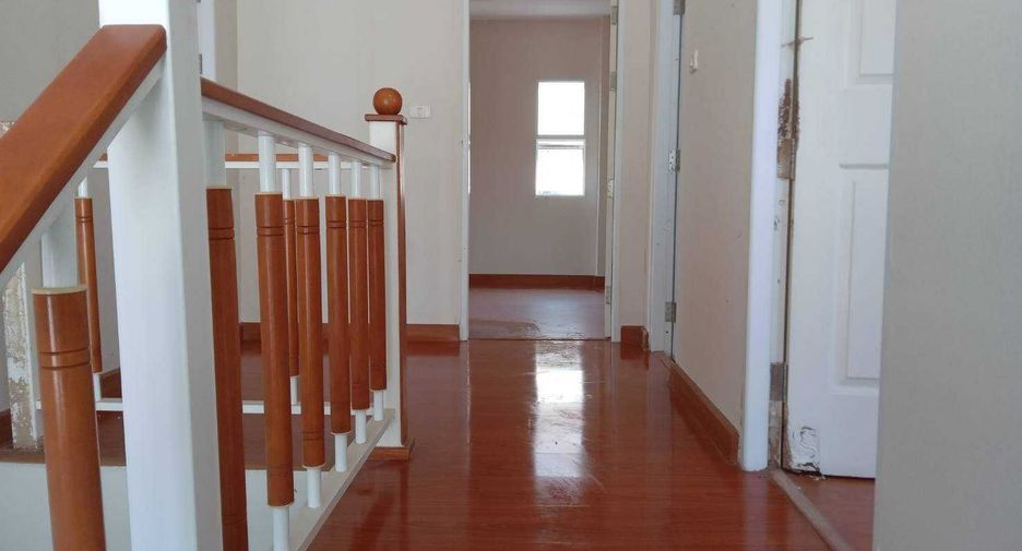 For sale studio house in Khlong Sam Wa, Bangkok