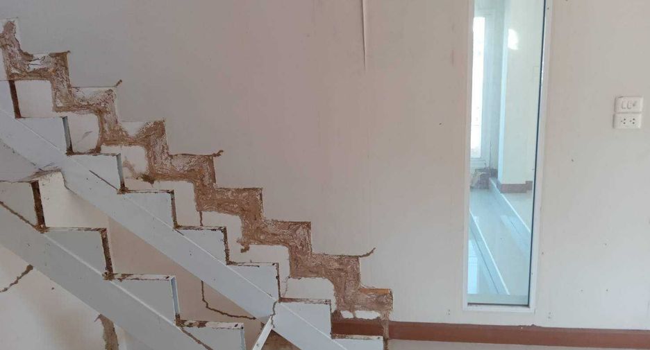 For sale studio house in Khlong Sam Wa, Bangkok