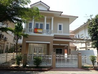 À vendre studio maison à Prawet, Bangkok
