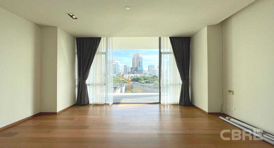 For sale 2 bedrooms condo in Sathon, Bangkok