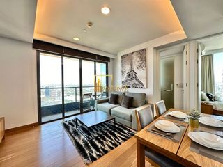 Condo en alquiler de 2 habitaciones en Khlong Toei, Bangkok