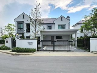 For rent 4 bed condo in Saphan Sung, Bangkok