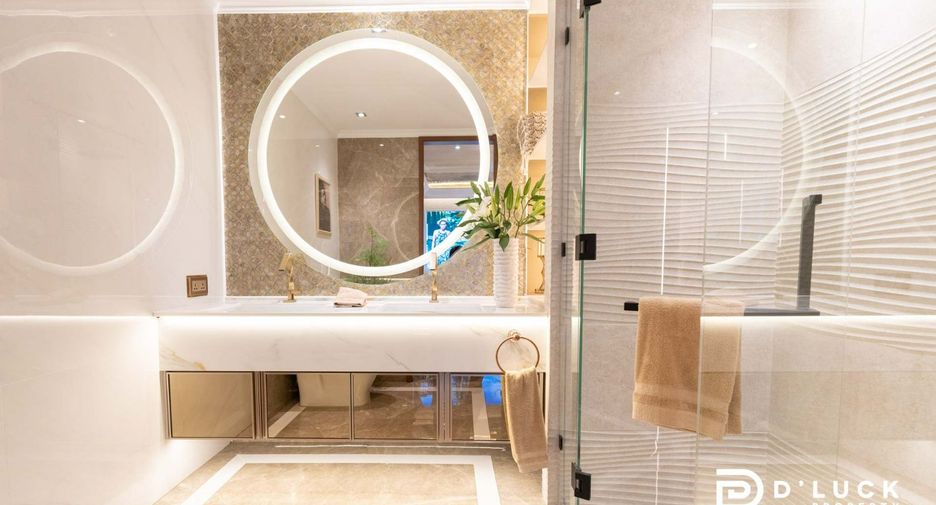 For sale 3 bedrooms condo in Bang Lamung, Chonburi