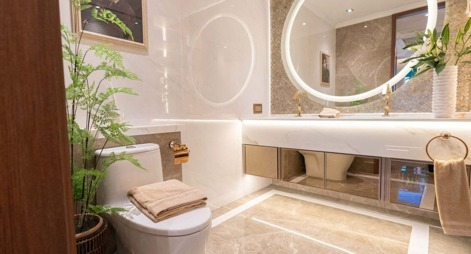 For sale 3 bedrooms condo in Bang Lamung, Chonburi