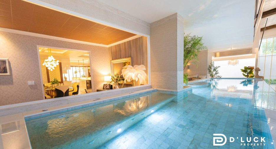 For sale 3 bedrooms condo in Bang Lamung, Chonburi