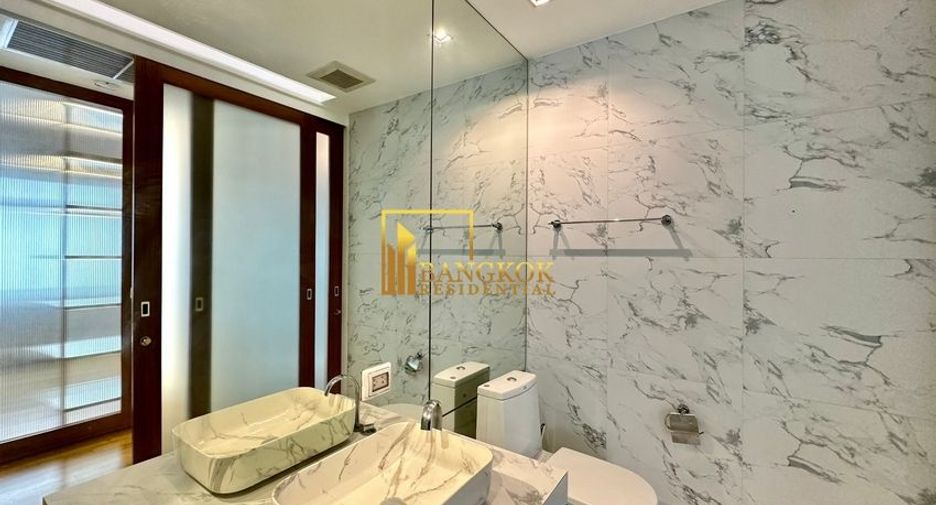 Wohnung zur Miete mit 3 Zimmer in Khlong Toei, Bangkok