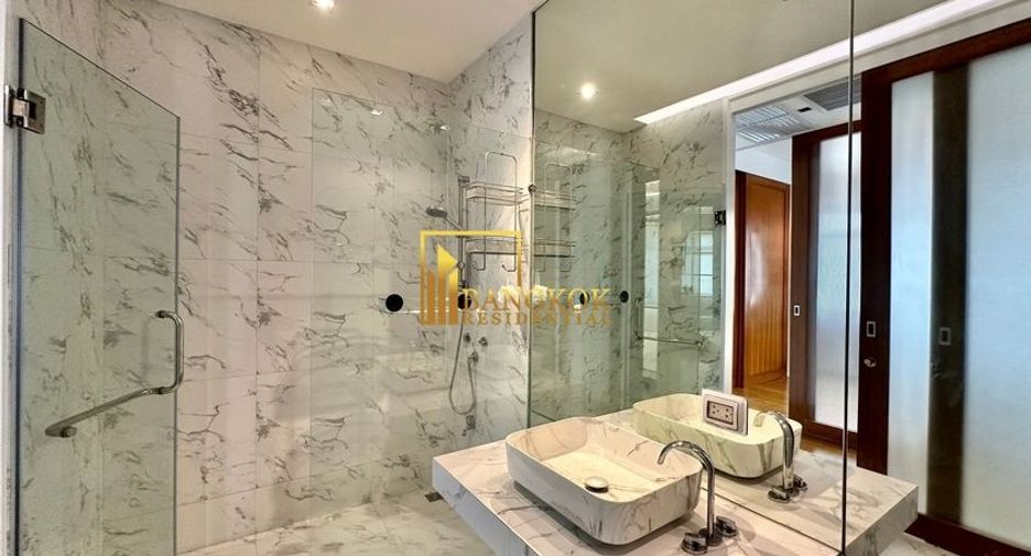 Wohnung zur Miete mit 3 Zimmer in Khlong Toei, Bangkok