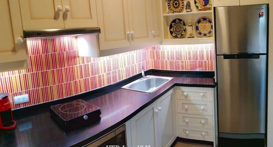 For sale 2 bedrooms condo in Khlong San, Bangkok