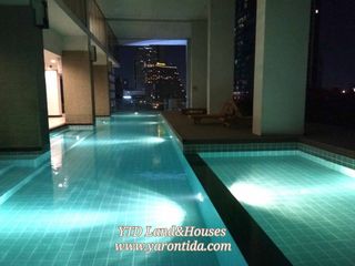 For sale 2 bed condo in Khlong San, Bangkok