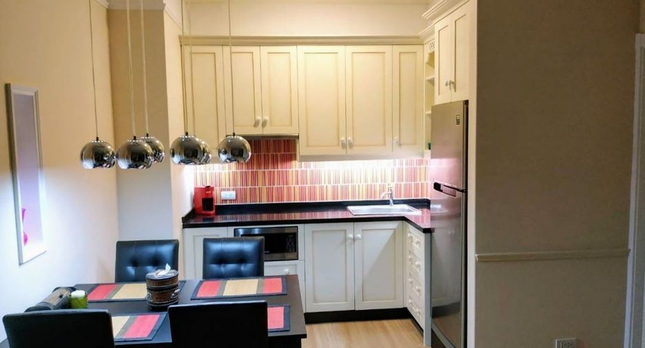 For sale 2 bedrooms condo in Khlong San, Bangkok