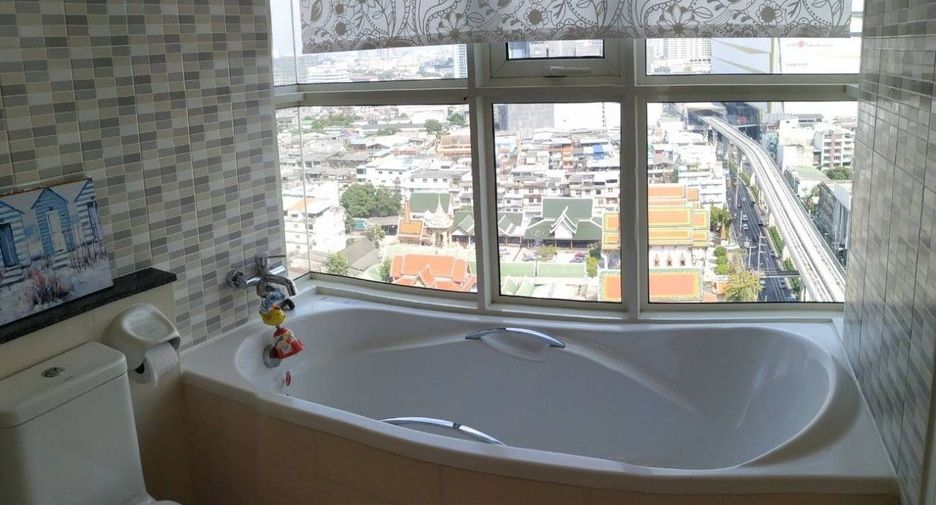 For sale 2 bedrooms condo in Khlong San, Bangkok