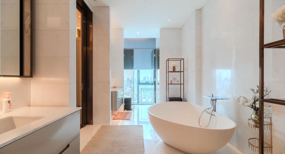 À vendre 4 chambres condo à Pathum Wan, Bangkok