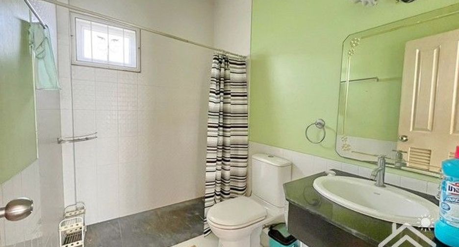 For rent and for sale 3 bed house in Si Racha, Chonburi