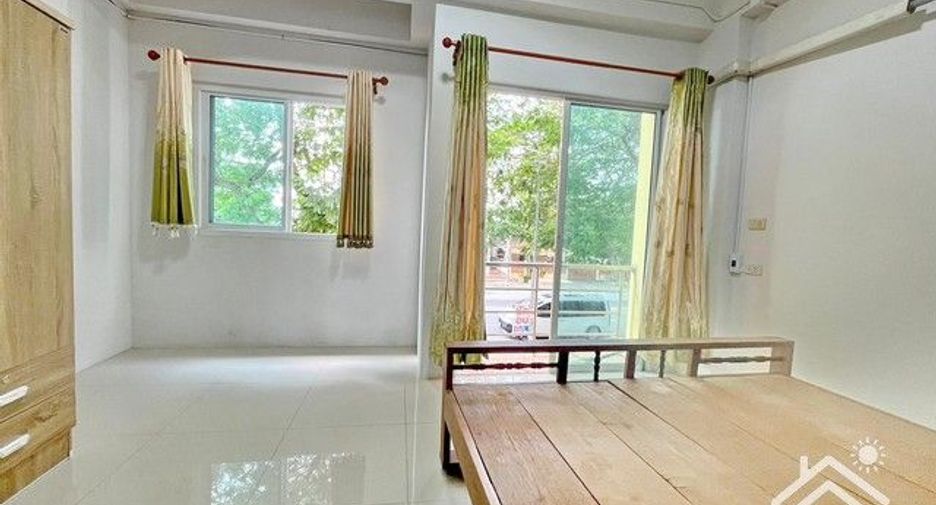 For rent and for sale retail Space in Mueang Rayong, Rayong