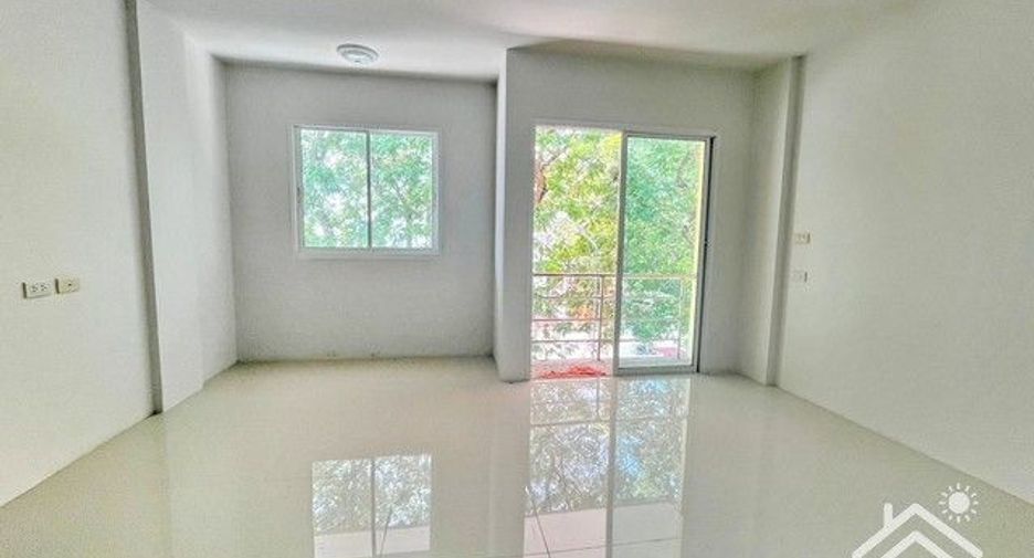 For rent and for sale retail Space in Mueang Rayong, Rayong