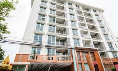 For sale 2 bed condo in Watthana, Bangkok