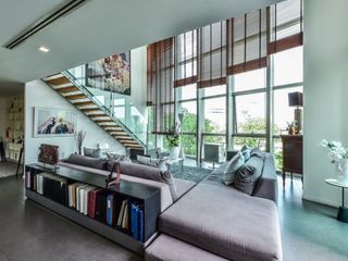 For sale 4 bedrooms condo in Sathon, Bangkok