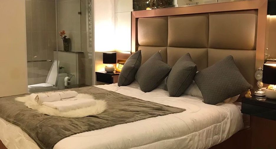 For sale 1 bed condo in Bang Lamung, Chonburi