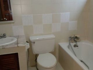 Apartment zur Miete mit 3 Zimmer in Watthana, Bangkok