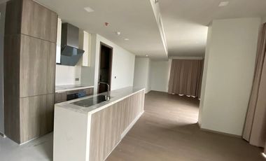 For rent 3 bed condo in Khlong Toei, Bangkok