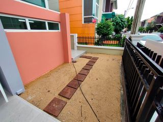 Casa en venta de estudio en Khlong Sam Wa, Bangkok