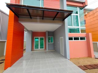 Casa en venta de estudio en Khlong Sam Wa, Bangkok