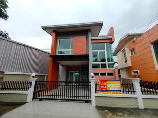 Casa en venta de estudio en Khlong Sam Wa, Bangkok
