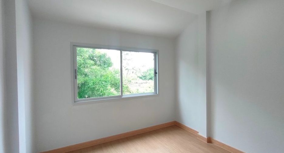 For sale studio house in Khlong Sam Wa, Bangkok