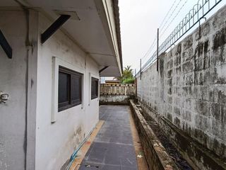 Haus zum Kauf mit Studio in Min Buri, Bangkok