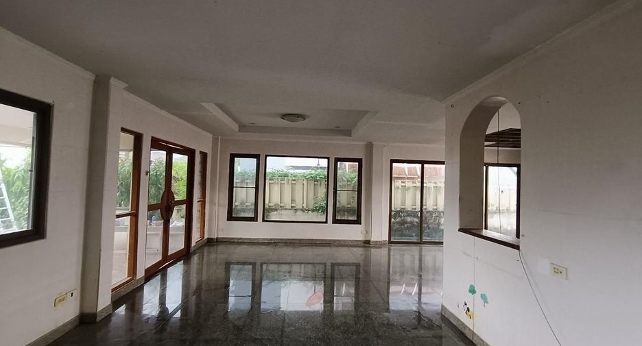 For sale studio house in Min Buri, Bangkok