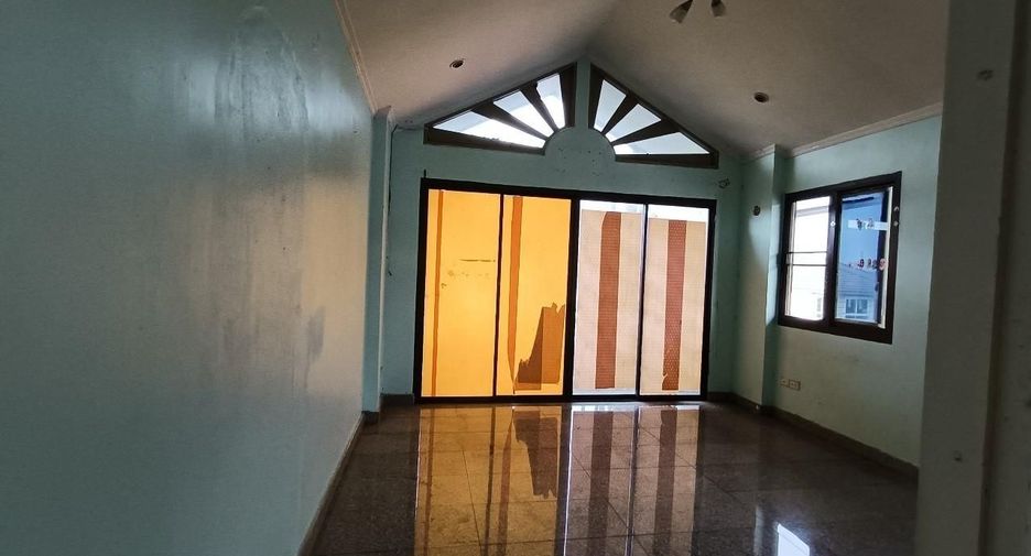 For sale studio house in Min Buri, Bangkok