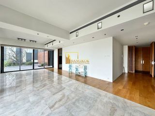 Condo en alquiler de 3 habitaciones en Sathon, Bangkok