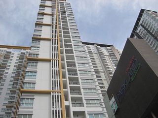 Wohnung zum Kauf mit Studio in Thon Buri, Bangkok