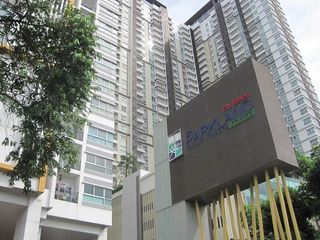 Wohnung zum Kauf mit Studio in Thon Buri, Bangkok