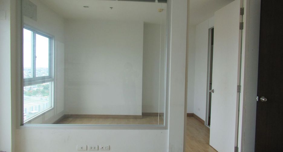 For sale studio condo in Thon Buri, Bangkok