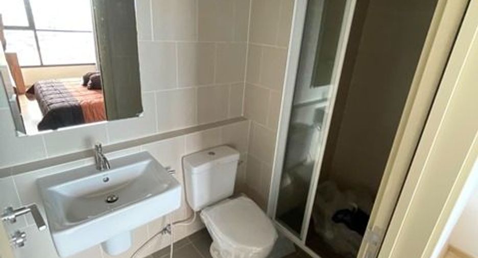For sale studio condo in Bang Kapi, Bangkok