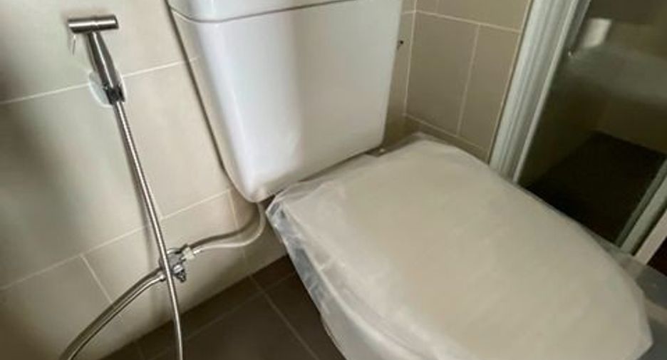 For sale studio condo in Bang Kapi, Bangkok
