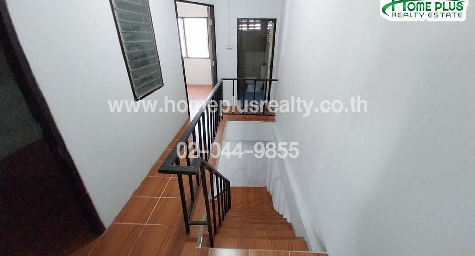 For sale 1 bed townhouse in Bang Len, Nakhon Pathom
