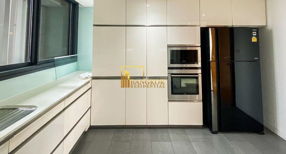 For rent 5 bedrooms condo in Sathon, Bangkok