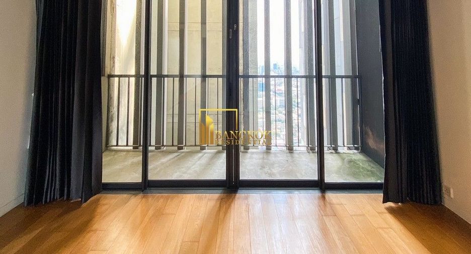 For rent 5 bedrooms condo in Sathon, Bangkok