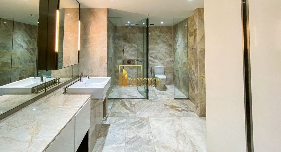 For rent 5 bedrooms condo in Sathon, Bangkok