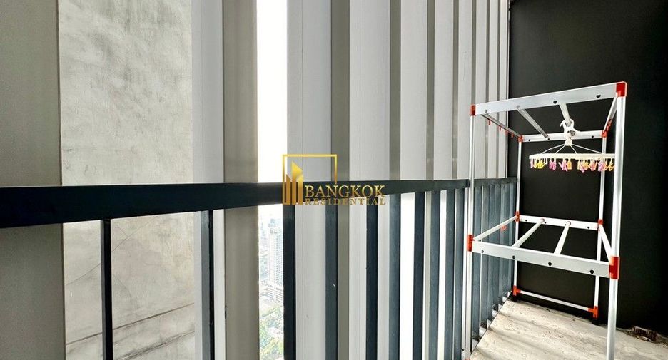 For rent 3 bedrooms condo in Sathon, Bangkok