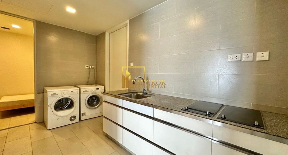 For rent 3 bedrooms condo in Sathon, Bangkok