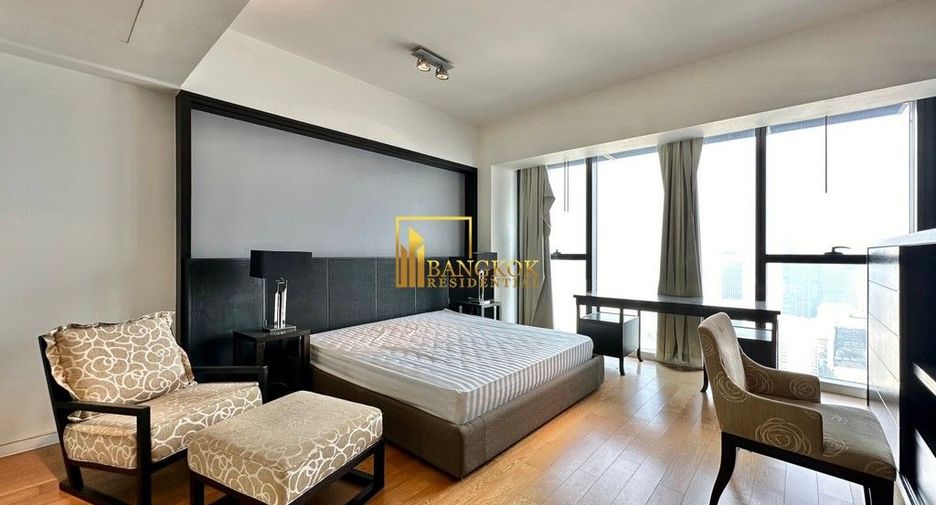 For rent 3 bedrooms condo in Sathon, Bangkok